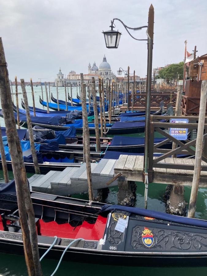 Venice Venezia ,Ghetto,Biennale, Campo Maddalena Eksteriør bilde